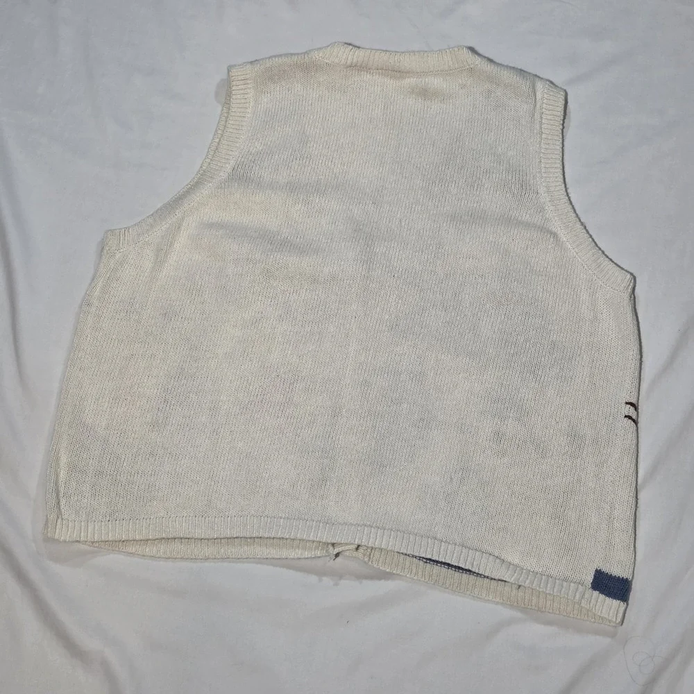 Capacity Sweater Vest Womens 2X White Winter Sleigh Ride Christmas Grandmacore